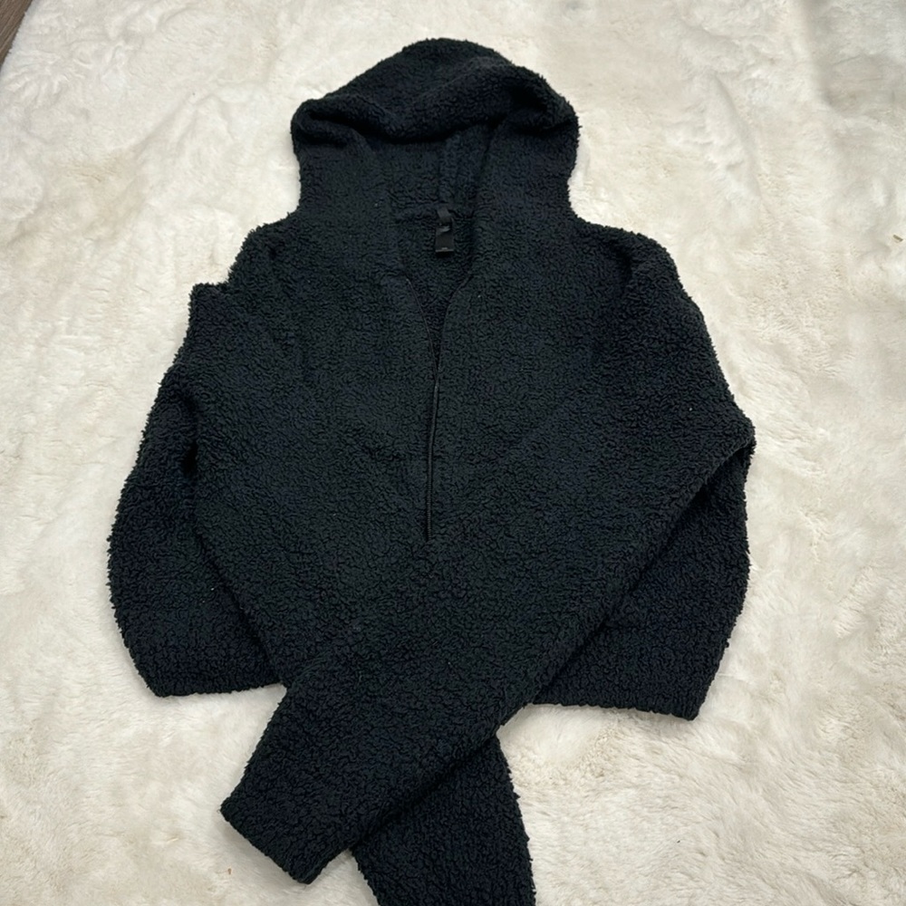 Skims zip up crop hoodie